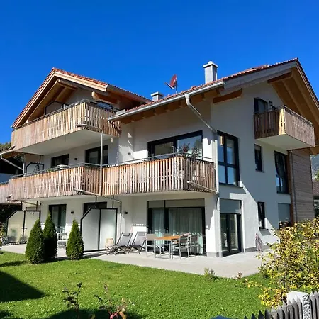 Hubertus Terrace&garden Garmisch-Partenkirchen